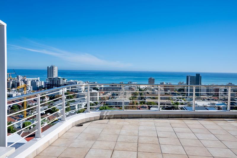 3 Bedroom Property for Sale in Sea Point Western Cape